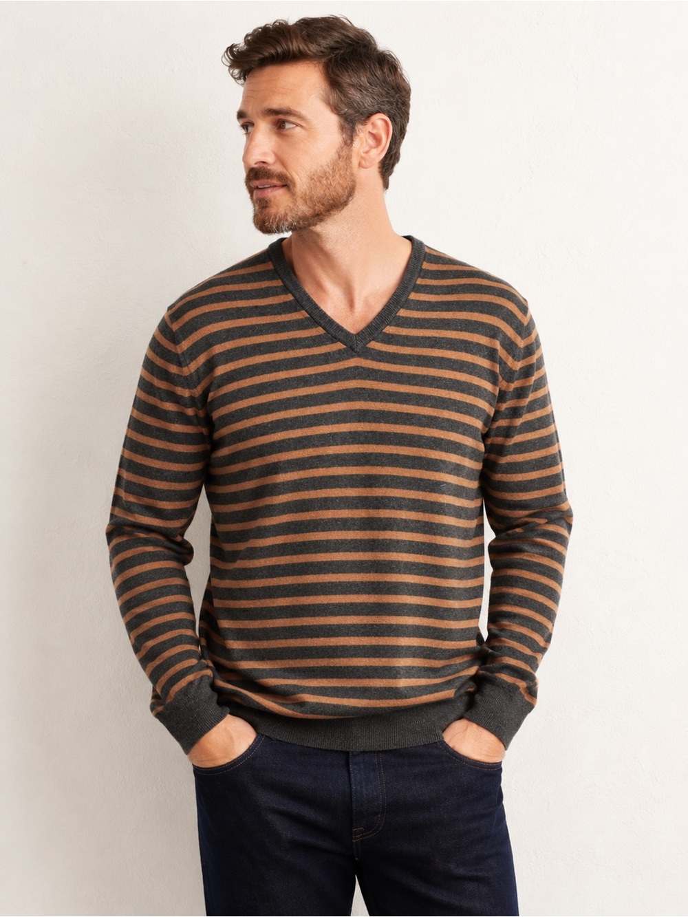 J. Crew 100% wool Men's V-Neck Striped‎ Sweater in Brown and Charcoal XL